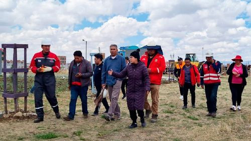 Eva Copa lidera la limpieza del Cementerio Mercedario en preparación para Todos Santos