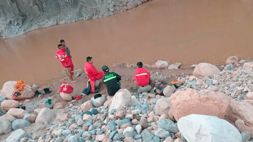 Tragedia en Sucre: adolescente de 13 años muere ahogado al intentar recuperar sus sandalias