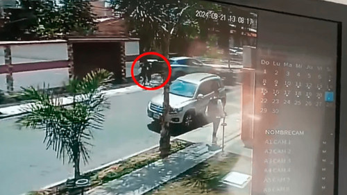 Impactante accidente: vehículo sin freno atropella a madre y sus dos hijos