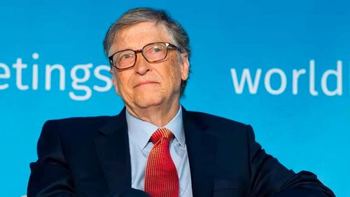 Bill Gates visualiza un futuro con semanas laborales de 3 días gracias a la IA