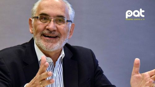 Carlos Mesa advierte sobre la improbabilidad de las elecciones judiciales debido a presunto complot entre magistrados autoprorrogados y el gobierno