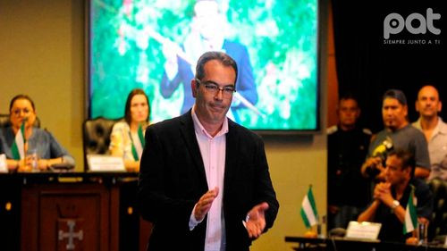  Gobernador suplente Mario Aguilera anuncia auditoría y reestructuración institucional