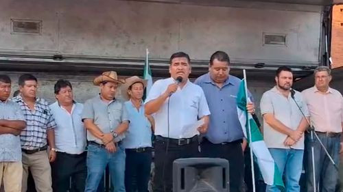 Transportistas confirman paro indefinido en Santa Cruz desde este lunes  