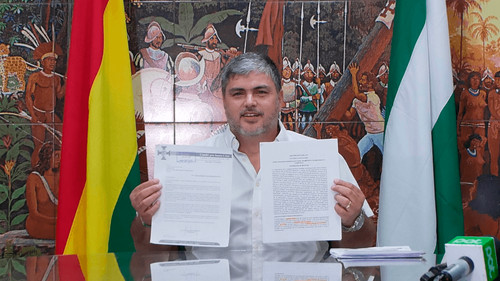 Presenta anteproyecto de ley que propone nuevo padrón electoral
