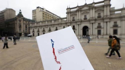 Partidos de Gobierno rechazan tercer proceso constituyente si fracasa plebiscito en Chile