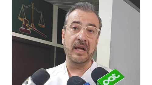 Caso caja petrolera: Mantienen horario de arresto domiciliario para calvo pero con escolta policial