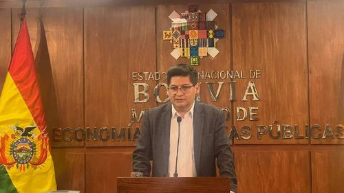 Ministro de economía, denuncia obstrucción a la aprobación del presupuesto general del estado 2024 