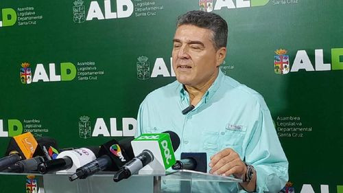 Creemos señala que no corresponde posesionar a Aguilera en sesión inaugural