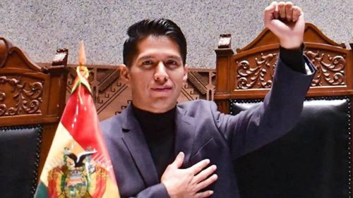 Andrónico: &quot;La sesión no fue un golpe de Estado, fue un golpe a los que no trabajan&quot;