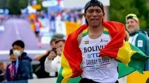 Héctor Garibay pierde vuelo a París en aeropuerto colombiano