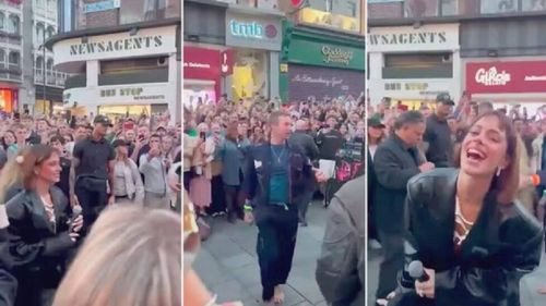 Tini Stoessel y Chris Martin Sorprenden con una actuación callejera en Dublín