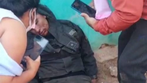 Ataque a estación policial en Mairana deja varios heridos y daños materiales