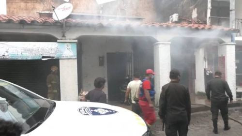 Incendio en el centro cruceño causa evacuación de familia y alarma entre vecinos