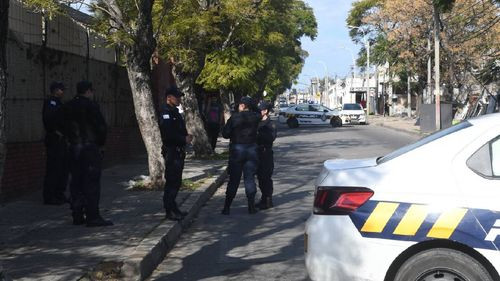 Violencia en Villa Española: Hombre Asesinado Tras Ataque Armado