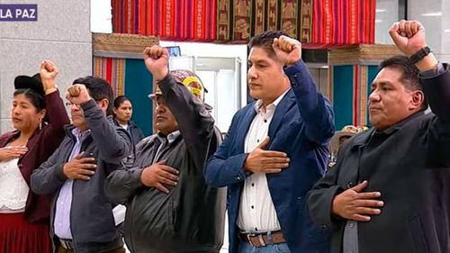 Cambio en el gabinete: Presidente Luis Arce Catacora posesiona a 5 nuevos ministros 