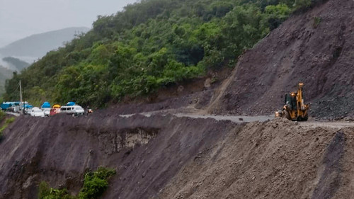 La ABC invierte bs 241 MM en la construcción de la carretera Unduavi-Chulumani