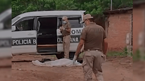 Hombre muere apuñalado al defender a su pareja