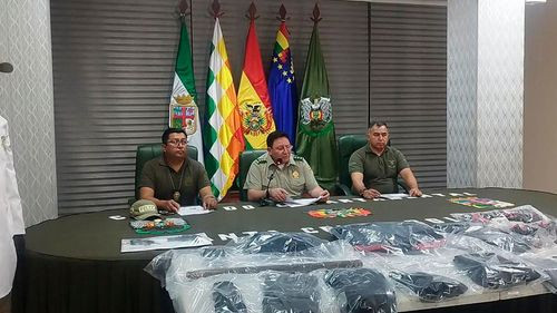 Presentan a detenidos por el asesinato de taxista en Santa Cruz