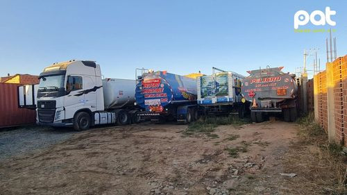 Incautan tres cisternas con 24 mil litros de diésel en operativo en El Alto