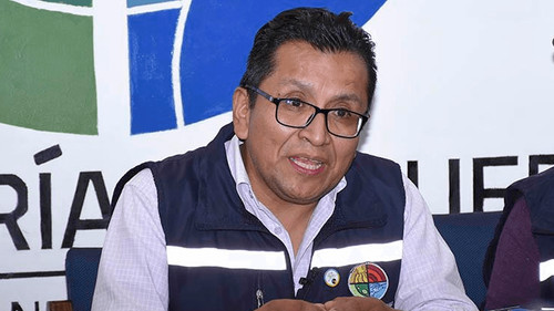 Defensoría alerta sobre el uso político de la mujer y exige acciones urgentes