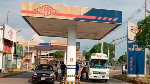 YPFB anuncia venta de diésel 24 horas en 82 estaciones de servicio