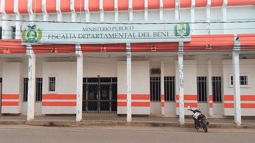Instructor de marina sentenciado por abuso 