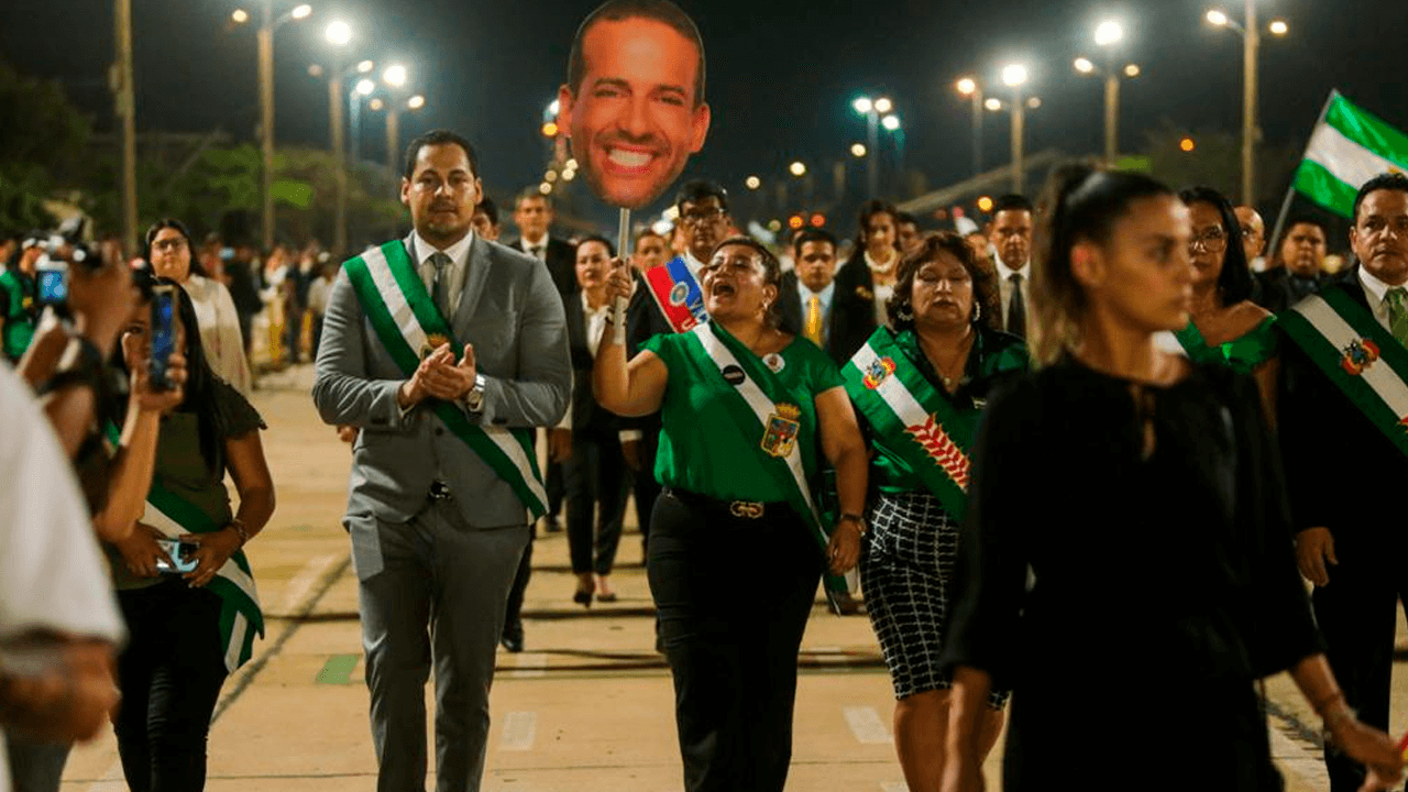 Camacho estoy con ustedes esta noche.png